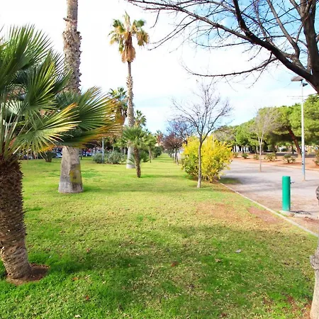Global Properties, Los Claveles - Practico Apartamento Con Wifi En Daire Sagunto