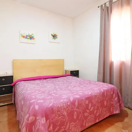 Global Properties, Los Claveles - Practico Apartamento Con Wifi En * Sagunto